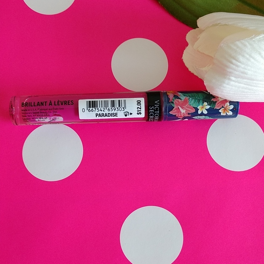 💕PINK VS PANTY SIZE S + VS LIP GLOSS COLOR SHINE. - Picture 5 of 5